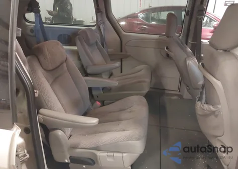 2005 Dodge Grand Caravan Se z USA, uszkodzony, nr VIN 2D4GP24R55R163905